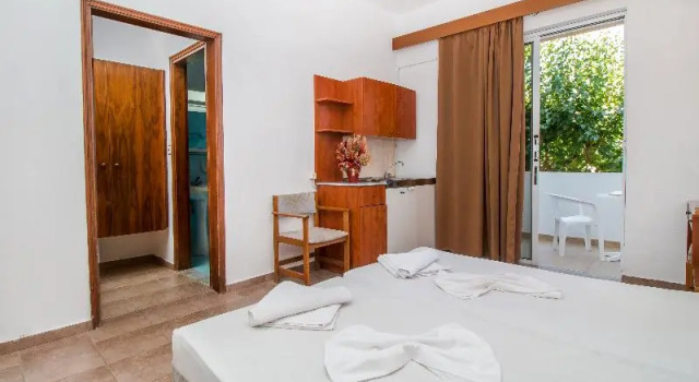Номер Standard Achousa Hotel