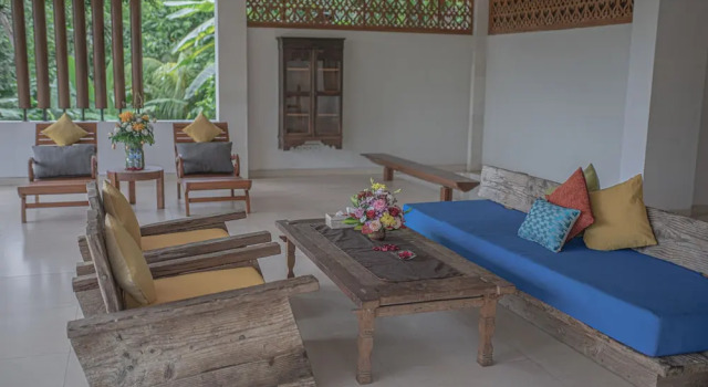 Hidden Seroja Villa, Buchen Sie Villa Hotels in Bali mit Pool, Schwimmbad