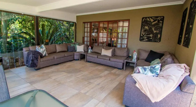 Casa Albergo Corporate Guest House, Prenota Affittacamere Akasia 