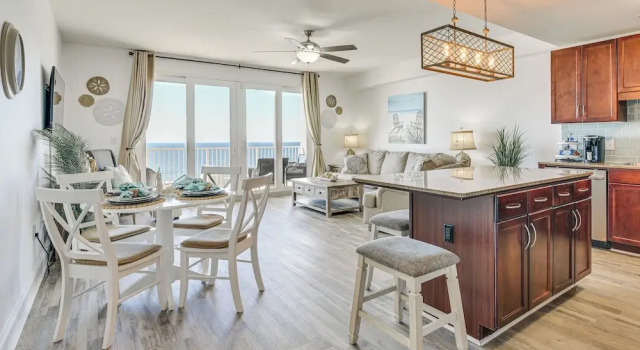 Апартаменты 'ocean Oasis': PCB Condo w/ Balcony & Beach Views!