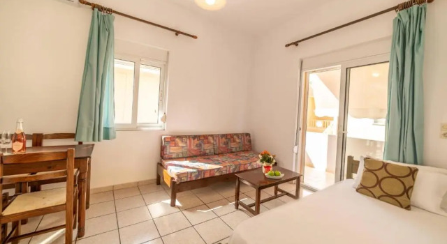Апартаменты Superior Akti Galinis - Beachfront Hotel