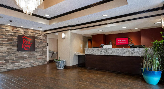 Red Roof Inn & Suites Dover Downtown, Забронировать Отель Довер Делавэр