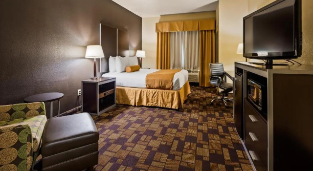 Номер Standard Best Western Windsor Pointe Hotel & Suites-Frost Bank Center