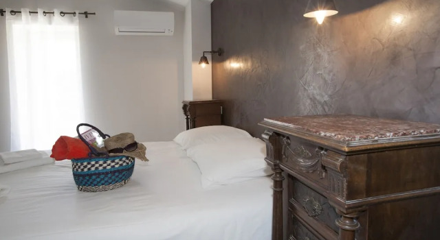 Mas de Thau, Rezervovat Hotel Hotely v Montagnac s parkováním, Parkování