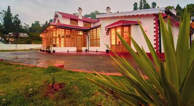 Shivvs Heritage Resort Ooty, Забронировать Отель Отели штата Тамилнада 3 звезды, 3*