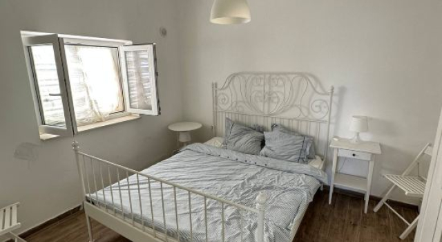 Апартаменты Charming Apartment in Lukovo Šugarje With Mountain Views