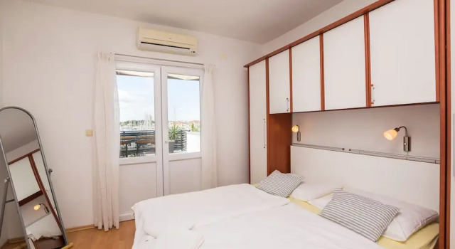 Апартаменты Apartments and Rooms Mare