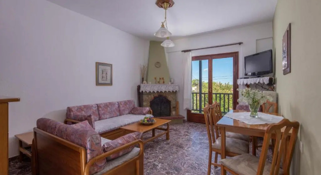 Antigoni's Apartment, Book Apartment Vourvourou 