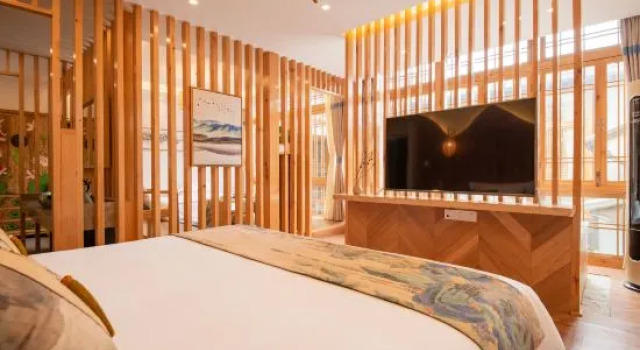 Одноместный семейный люкс Floral Hotel·Shanju Qiuyi Hotel（heshunguzhen）