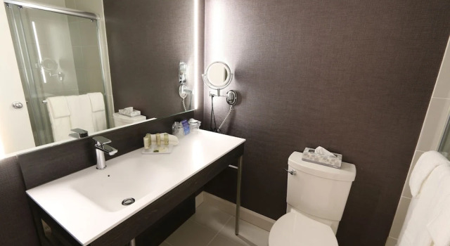 Семейный номер Standard с балконом Hotel Classique