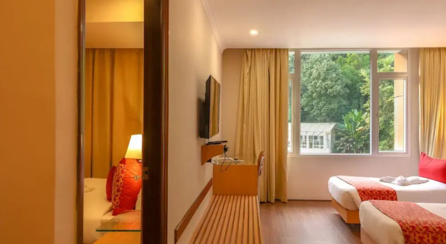 Четырёхместный номер Deluxe Sinclairs Gangtok