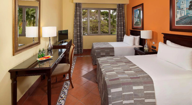 Номер Standard Hotel Melia Panama Canal