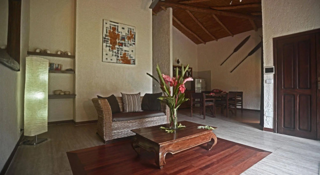Paradise Cove Resort, Buchen Sie Resort Hotels in Hideaway Island mit Parkplatz, Parkplätze