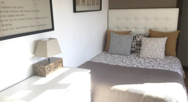 Apartment with 2 Bedrooms in Madrid, with Wonderful City View, Furnished Terrace And Wifi, Забронировать Апартаменты/квартира Отели Мадрида с бассейном, рядом с Обитель Девы Марии дель-Пуэрто, Бассейн