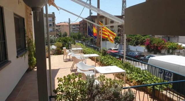 Трёхместный номер Standard Hotel Sant Jordi