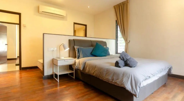 A Comfy & Cozy 2BR Home in Ukay Heights, Забронировать Отель Отели Ампанг 4 звезды, 4*