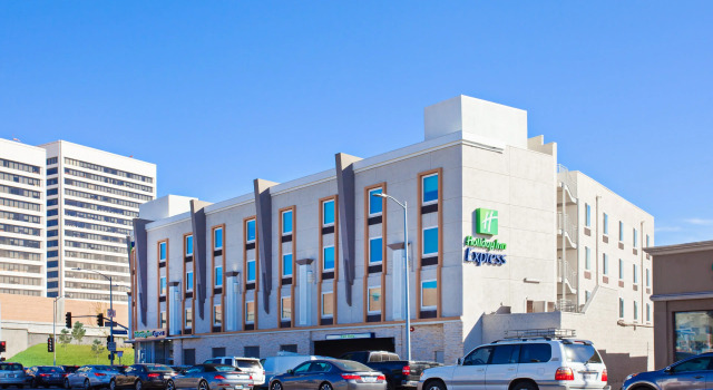 Holiday Inn Express West Los Angeles by IHG, Забронировать Отель Отели Los Angeles Beach Cities с завтраком, Завтраки