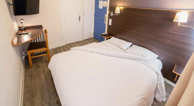 Номер Economy Hôtel de la Vendée