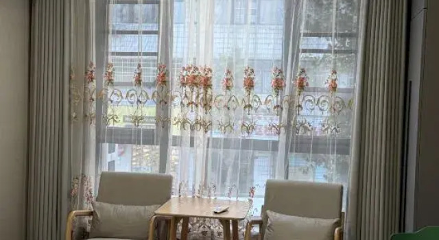 Yishan Yishe Homestay (Dengfeng Songshan Scenic Area), Rezervovat Hotel Čeng-čou Henan