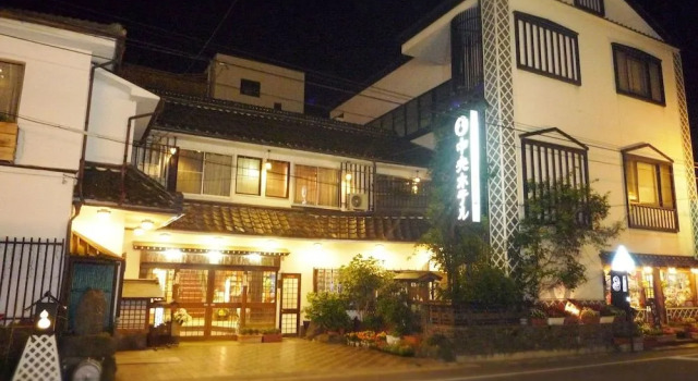 Chuo Hotel, Buchen Sie Hotel Chikuma Nagano