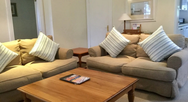 Коттедж Deluxe Belvidere Manor Lagoonside Cottages