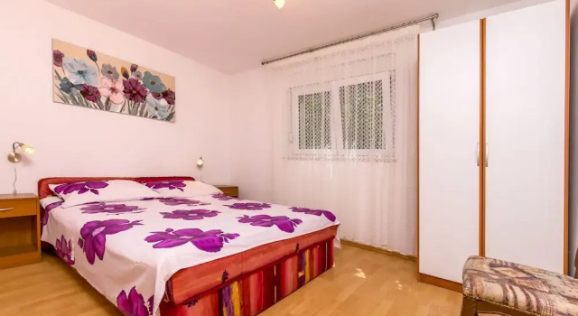 Apartment Bakovic