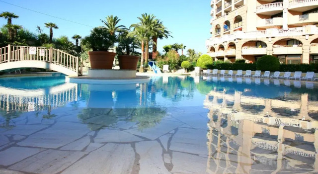 Апартаменты Residhotel Villa Maupassant
