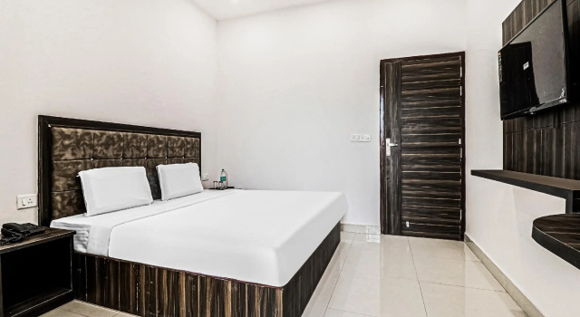Collection O 83669 Oak Wood Inn, Rezervovat Hotel Rājpur Uttarakhand