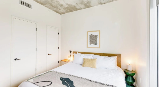 Апартаменты Luxury Austin Condo: Pool Access, Near Downtown!