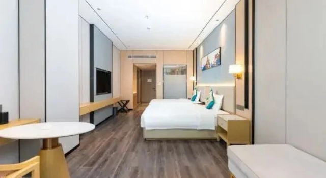 Семейный номер Superior ELITE James Joyce Coffetel Hotel Guangzhou Railway Station Sanyuanli Metro Station Branch