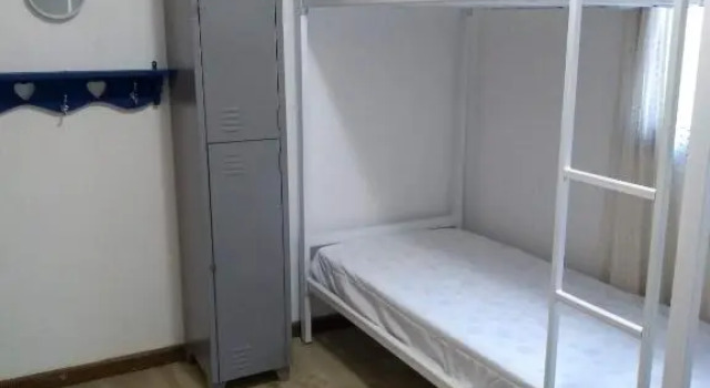 Кровать в общем номере (женский номер) Sea Wolf Surf Hostel Campeche