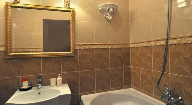 Люкс с балконом Queen Valery Hotel