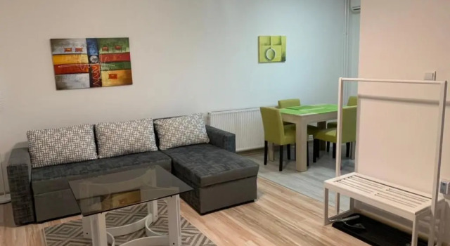 Happy M&S, Buchen Sie Ferienwohnung Šabac Zentralserbien