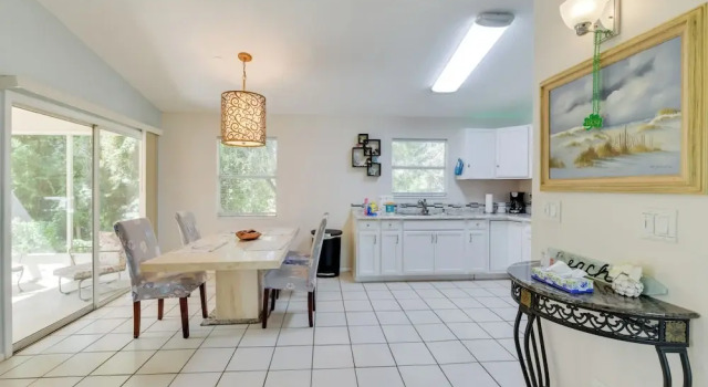 Couples Getaway Near Historic Downtown Venice, Забронировать Апартаменты/квартира Апартаменты штата Флориды, Апартаменты/квартира