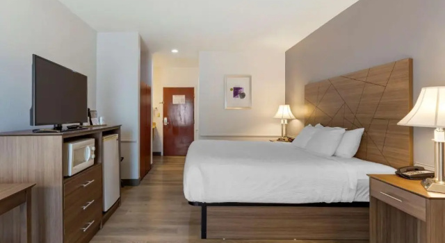 Номер Standard Best Western Plus South Hill Inn
