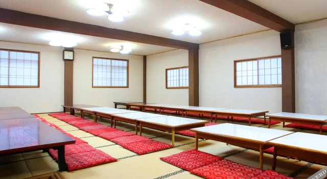 Onsen-yado Echo, Prenota Hotel Hotel a Koshinetsu con parcheggio, Parcheggio