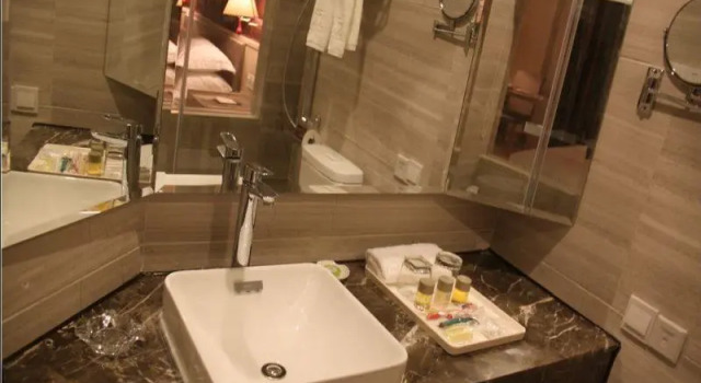 Номер Deluxe Zhuhai Paragon Holiday Hotel