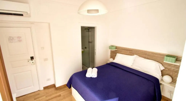 Standaard Tweepersoonskamer uitzicht op de stad Capri Inn