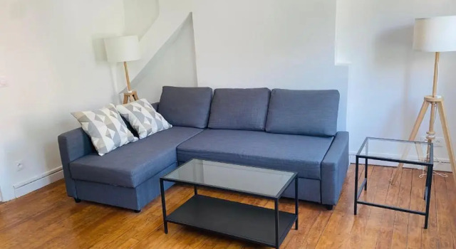 Апартаменты 2nd floor Cozy Central Flat with free parking