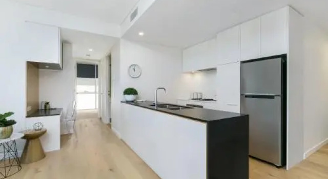 St Leonards Self-Contained Two-Bedroom Apartment (803NOR), Забронировать Апартаменты/квартира Сейнт-Леонардс Сидней, рядом с Кампус в Сент-Леонардсе Северного Сиднейского института