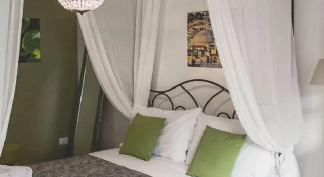 Verrazzano 37 Guest House