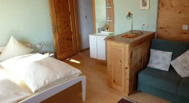 Haus Rhodania, Prenota Hotel Albinen Canton Vallese