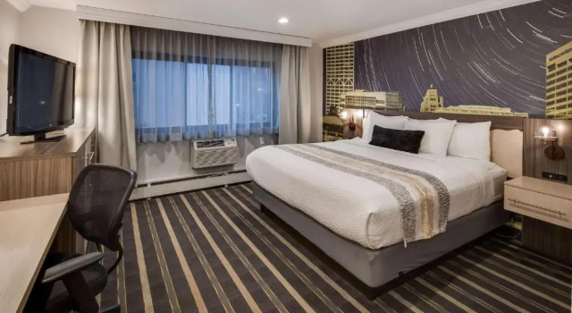 Люкс Best Western Plus Milwaukee West