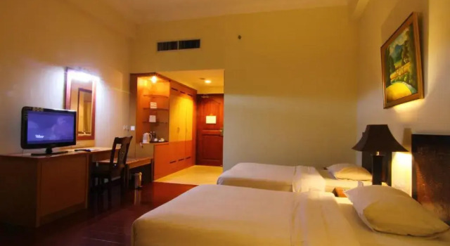 Люкс Golden View Hotel