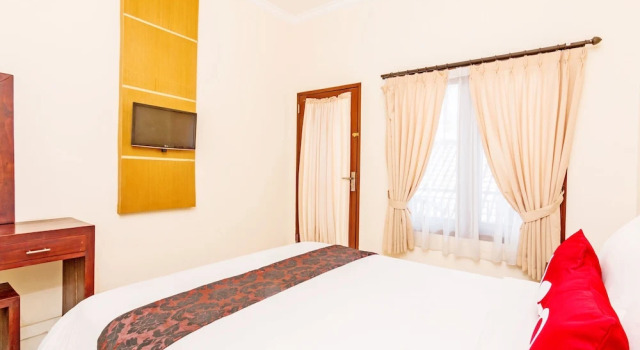 ZEN Rooms Sunshine Dewi Sartika