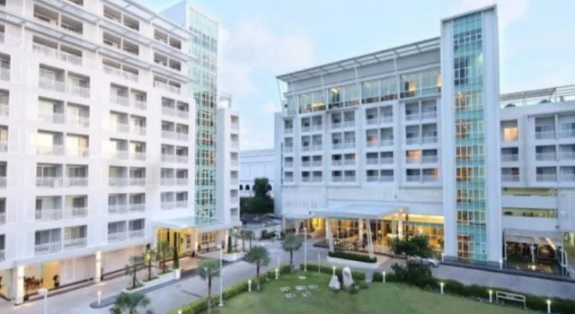 Полулюкс Kameo Grand Rayong Hotel & Serviced Apartments