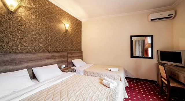 Номер Standard Orange Hotel