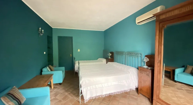 Трёхместный номер Comfort Bed and Breakfast Il Glicine