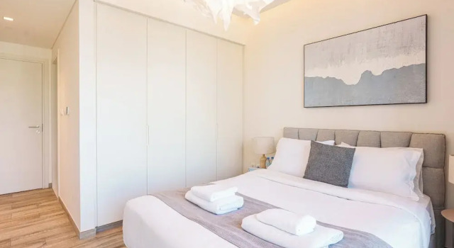 Двухместные семейные апартаменты с балконом и с видом на канал Ahad Residences