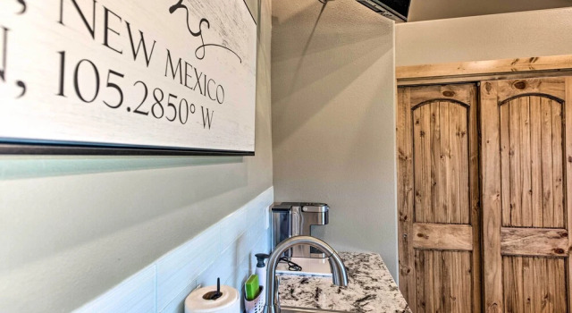 Dreamy Angel Fire Studio < 2 Mi to Ski Resort!, Buchen Sie Ferienwohnung Angel Fire 